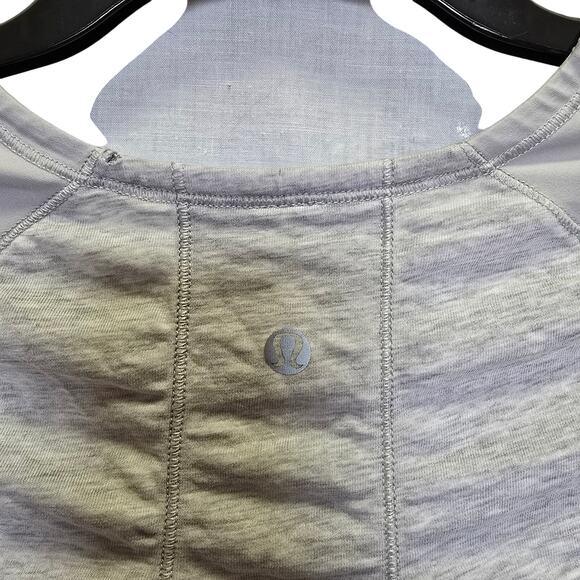 Lululemon Spin City 3/4 Sleeve Top Womens XXS Very Soft Gray Yellow - Picture 7 of 7